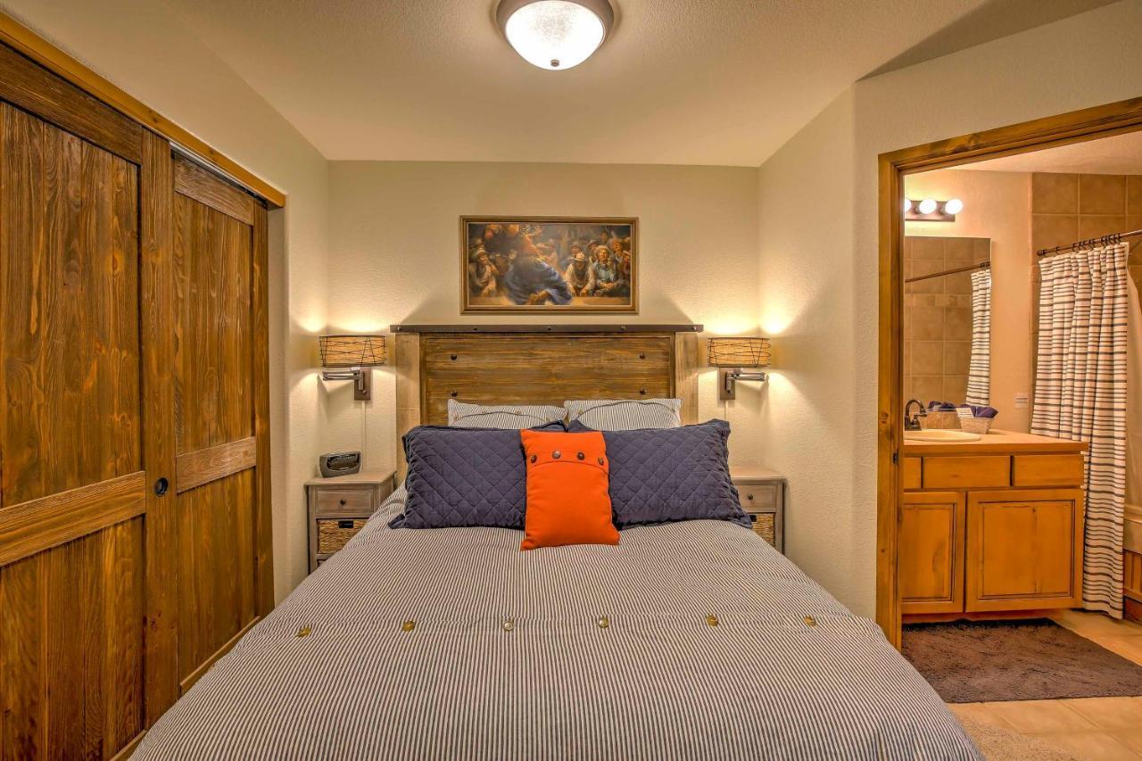Breck Studio With Hot Tub Access, Walk To Main St! Брекенрідж Екстер'єр фото