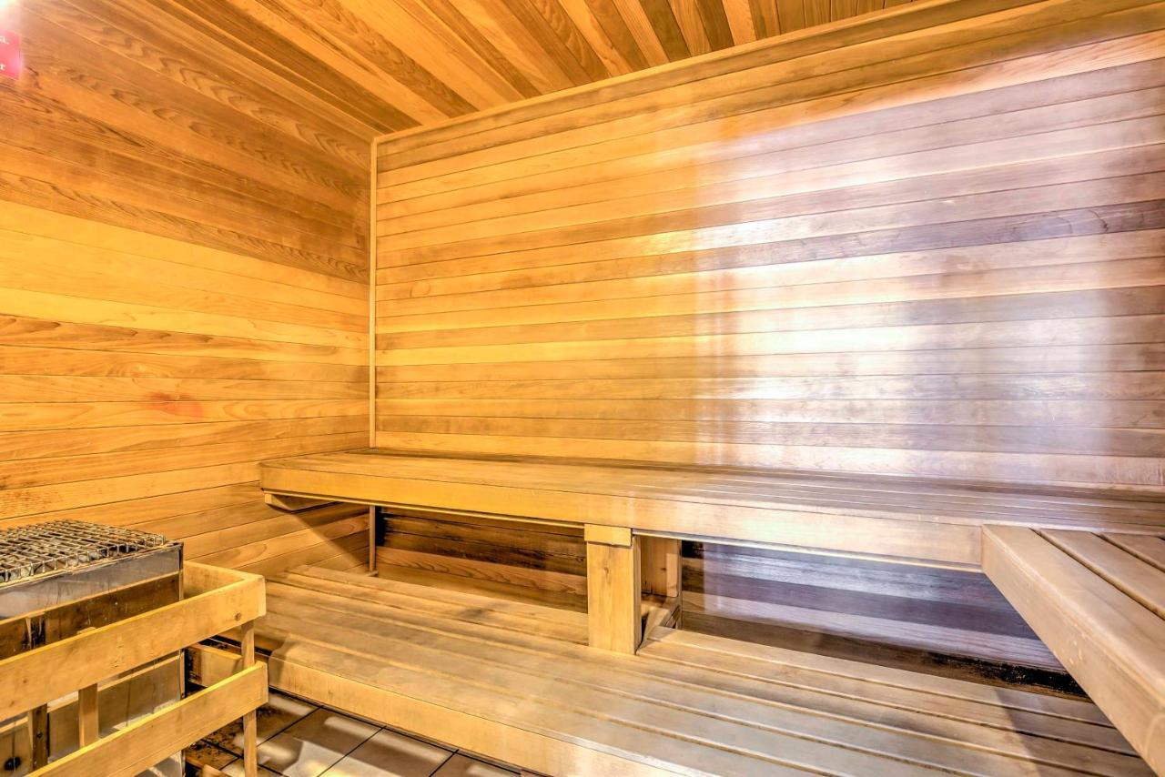 Breck Studio With Hot Tub Access, Walk To Main St! Брекенрідж Екстер'єр фото